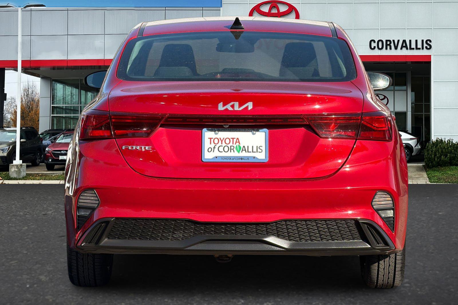 Used 2024 Kia Forte LXS image 5