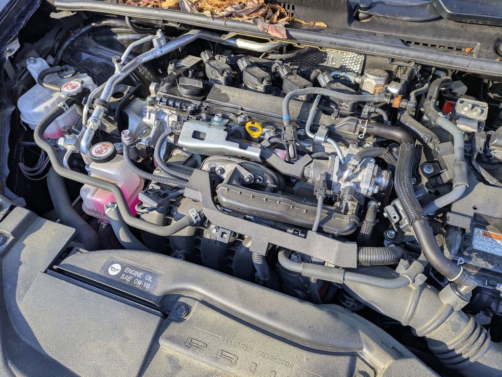 Used 2023 Toyota Prius XLE image 30