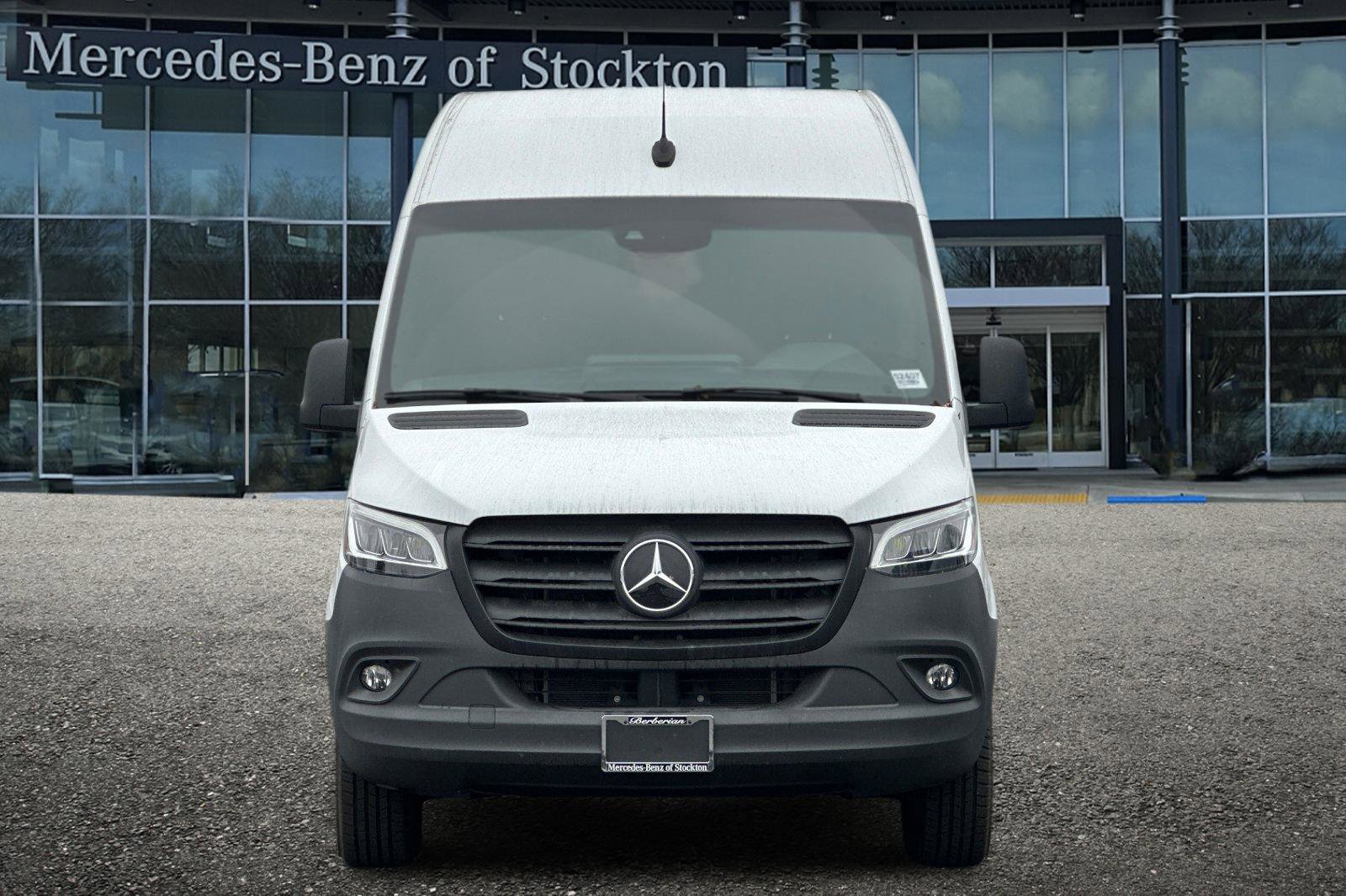 New 2024 Mercedes-Benz eSprinter 170 Cargo image 9