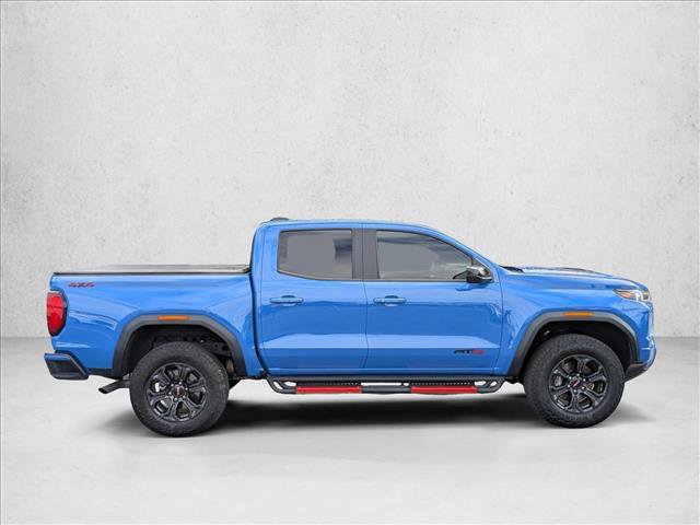 Used 2025 GMC Canyon Elevation AWD/4WD image 5