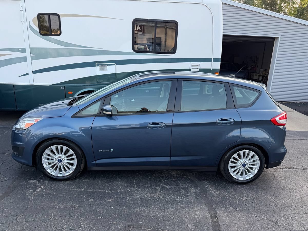 Used 2018 Ford C-MAX SE FWD image 2