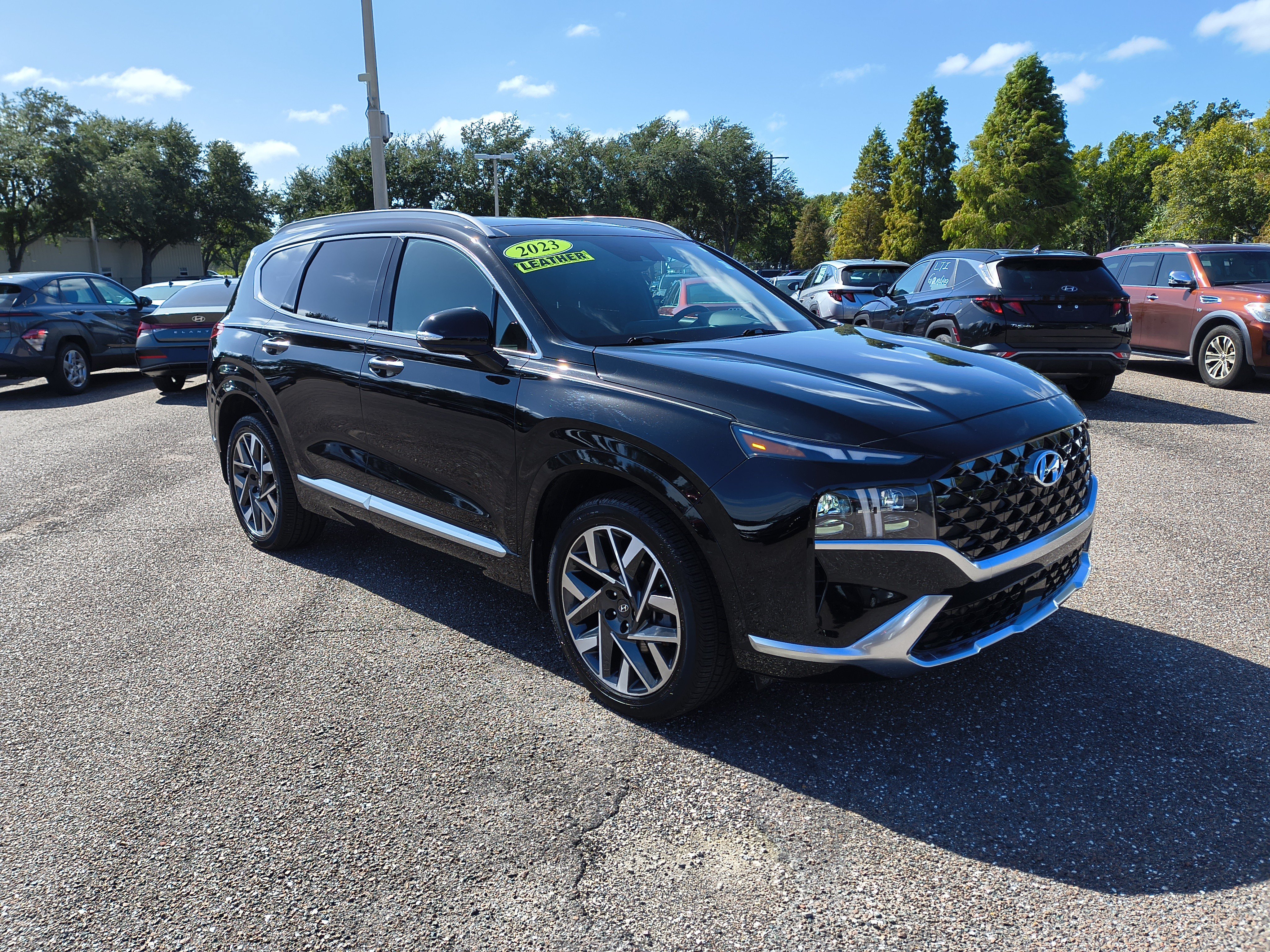 Used 2023 Hyundai Santa Fe Calligraphy FWD image 10