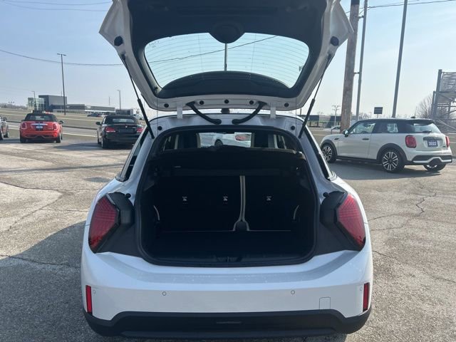 New 2026 MINI Cooper 4-Door Hardtop image 7