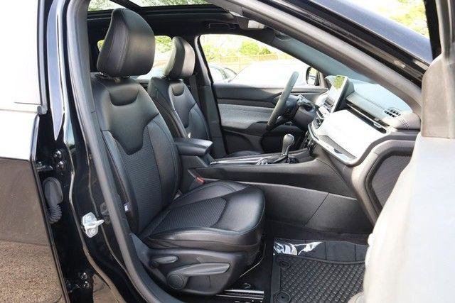 Used 2025 Jeep Compass Latitude w/ Sun & Sound Group image 26