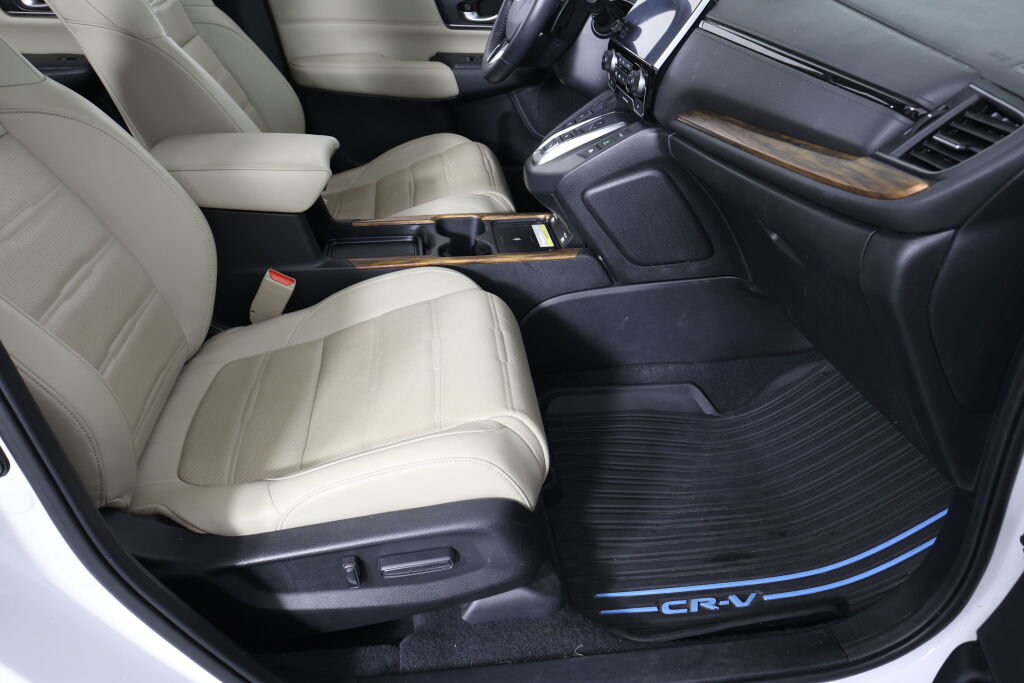 Used 2022 Honda CR-V Touring image 27