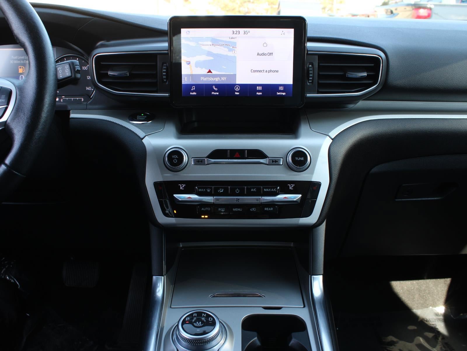 Used 2021 Ford Explorer XLT w/ Equipment Group 202A image 12