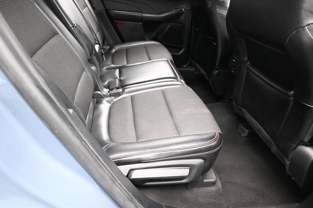 Used 2024 Ford Escape ST-Line w/ Tech Pack #1 FWD image 38