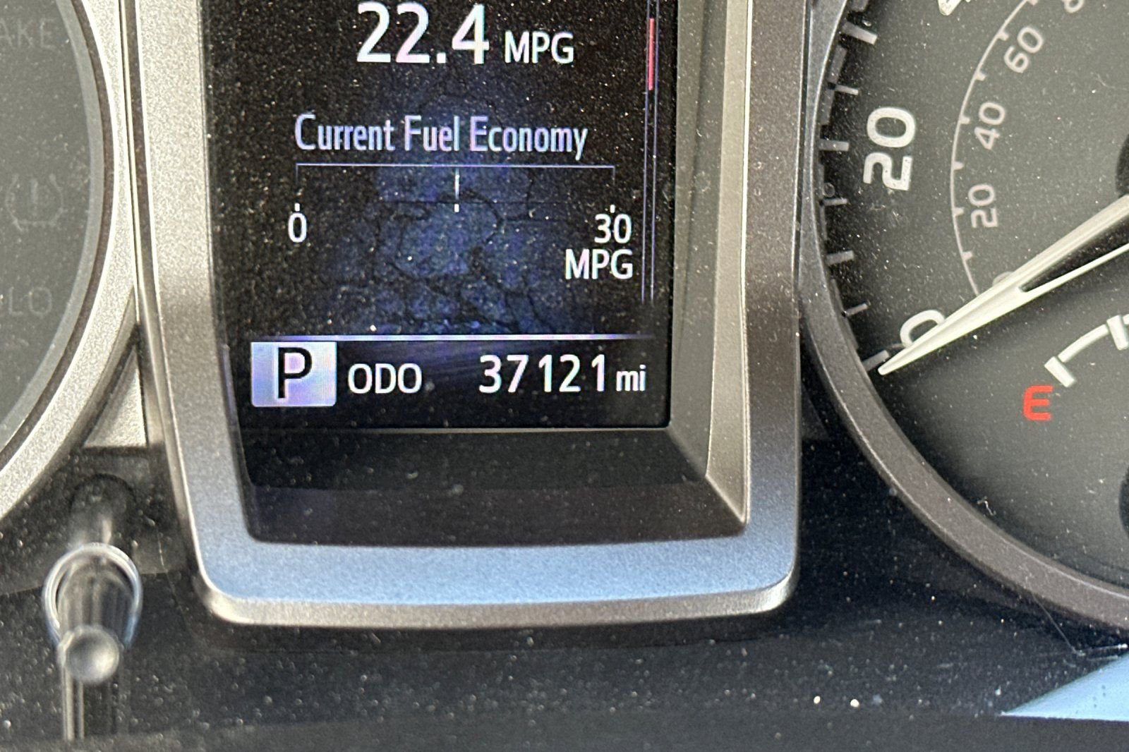 Certified 2022 Toyota Tacoma SR5 image 40