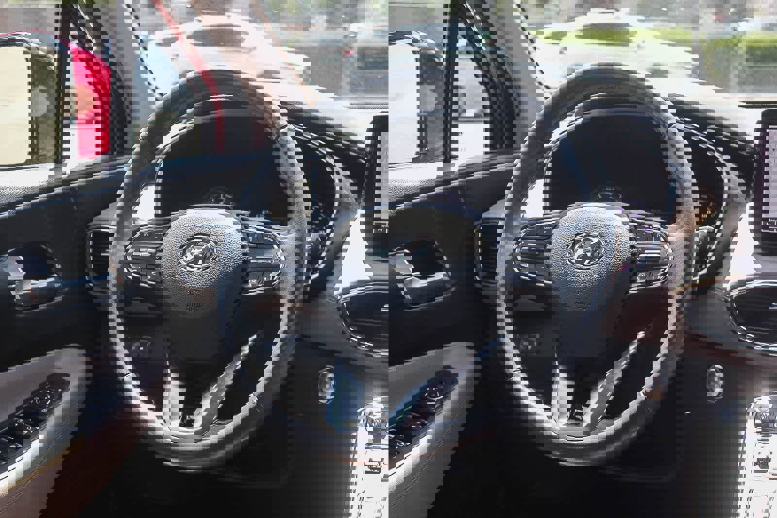 Certified 2023 Hyundai Santa Fe SEL image 22