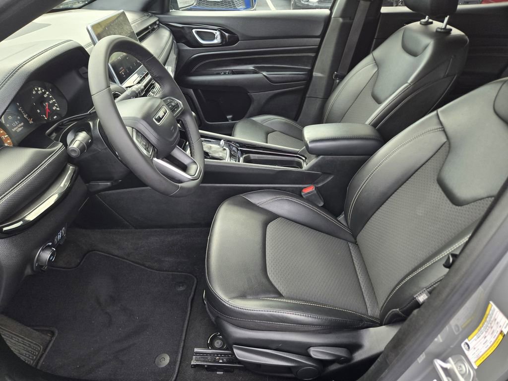 Used 2023 Jeep Compass Altitude image 16