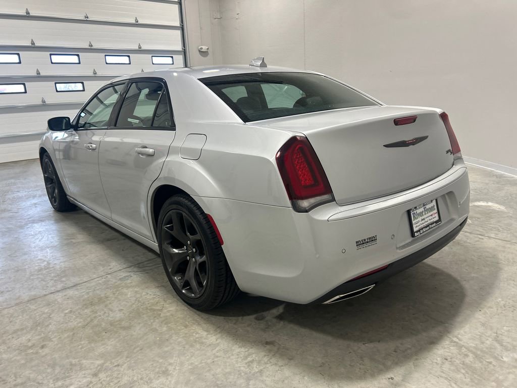 Used 2023 Chrysler 300 S image 8