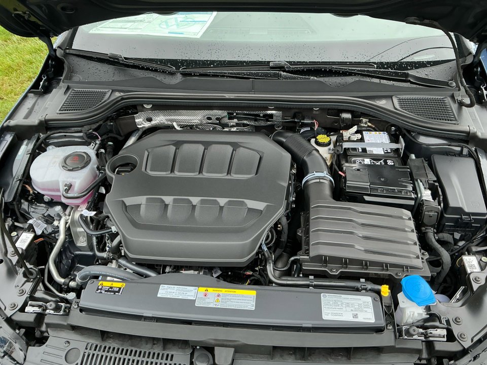 New 2025 Volkswagen GTI SE image 14