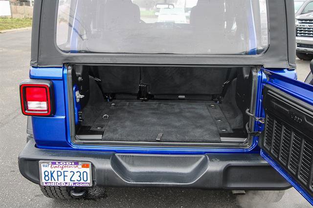 Used 2018 Jeep Wrangler Unlimited Sport image 25