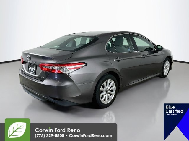 Used 2018 Toyota Camry LE FWD image 9