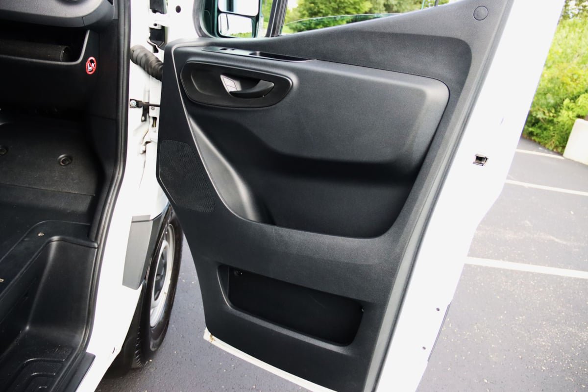 Used 2024 Mercedes-Benz Sprinter 2500 image 31