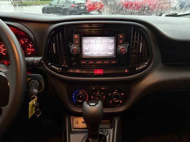 Used 2018 RAM ProMaster City Tradesman image 22