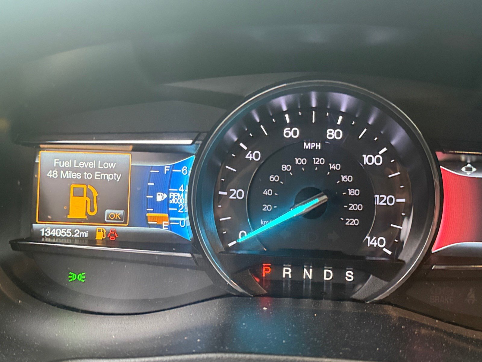 Used 2018 Ford Explorer XLT w/ Equipment Group 202A AWD/4WD image 11