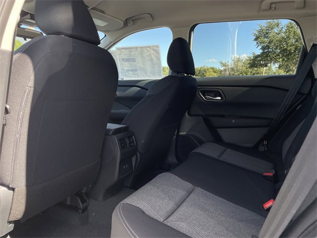 New 2026 Nissan Rogue SV image 25