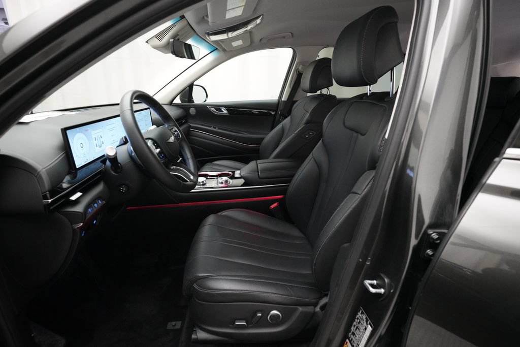 Used 2025 Genesis GV80 2.5T Standard AWD/4WD image 7