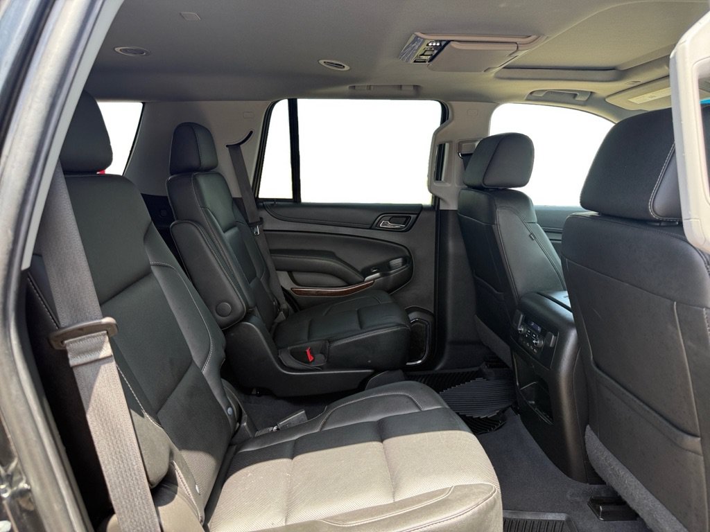 Used 2019 GMC Yukon SLT w/ Graphite Performance Edition AWD/4WD image 14