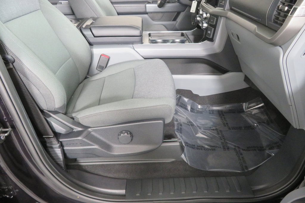 Used 2024 Ford F150 XLT w/ Mobile Office Package image 24