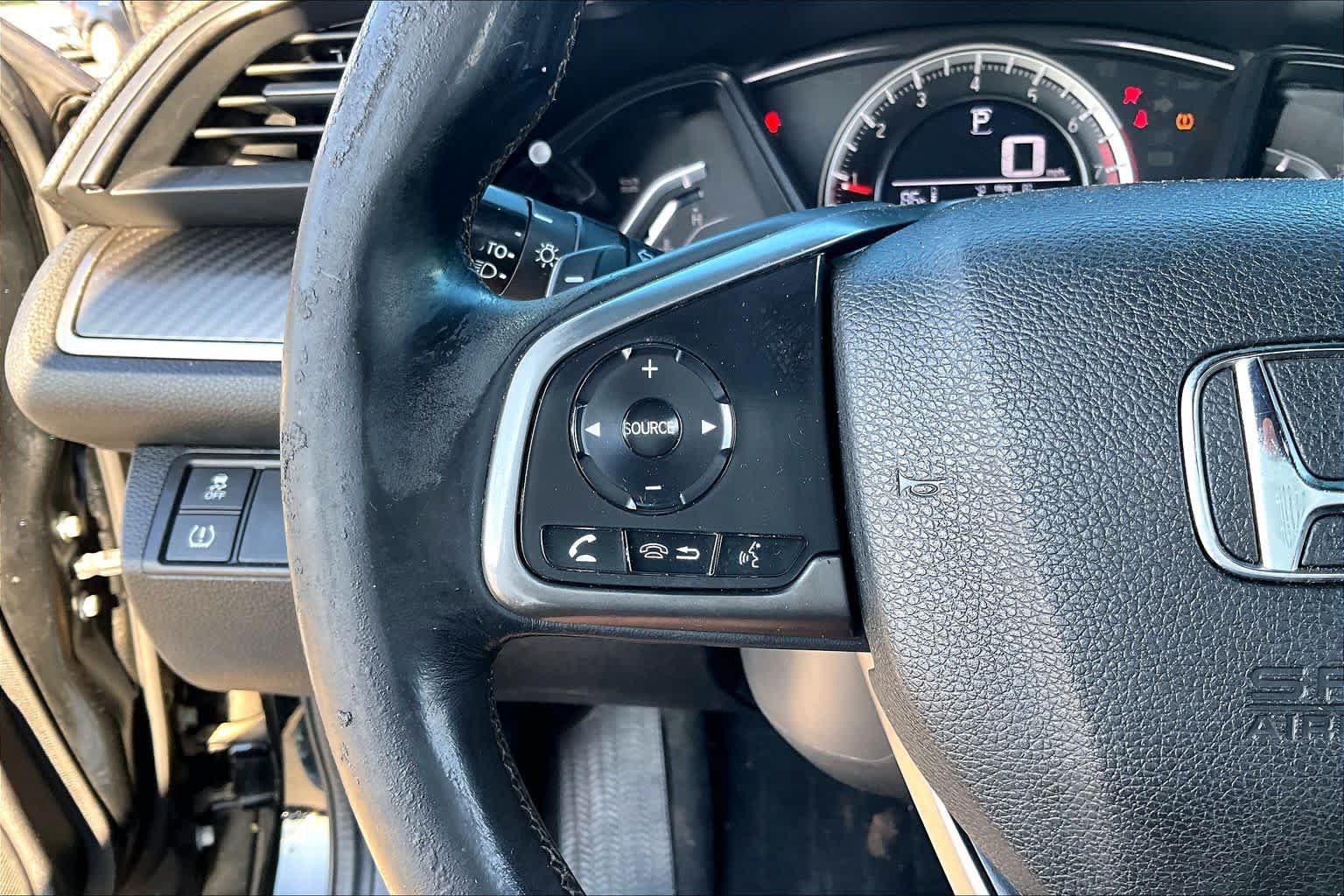 Used 2017 Honda Civic Sport image 22