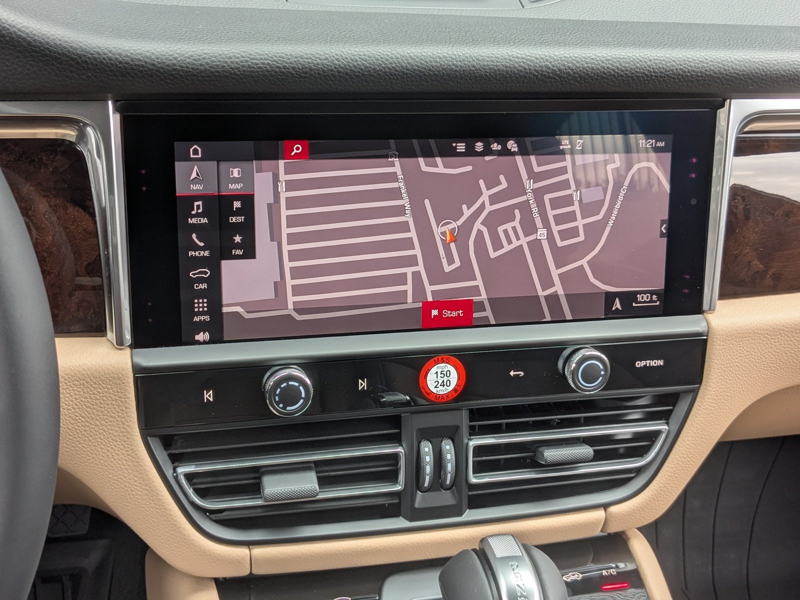 New 2026 Porsche Macan AWD/4WD image 20