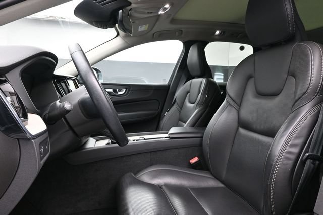 Used 2021 Volvo XC60 T5 Inscription w/ Protection Package Premier FWD image 10
