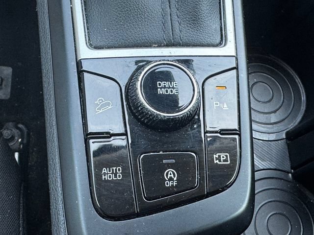 Used 2025 Kia Sportage LX FWD image 35
