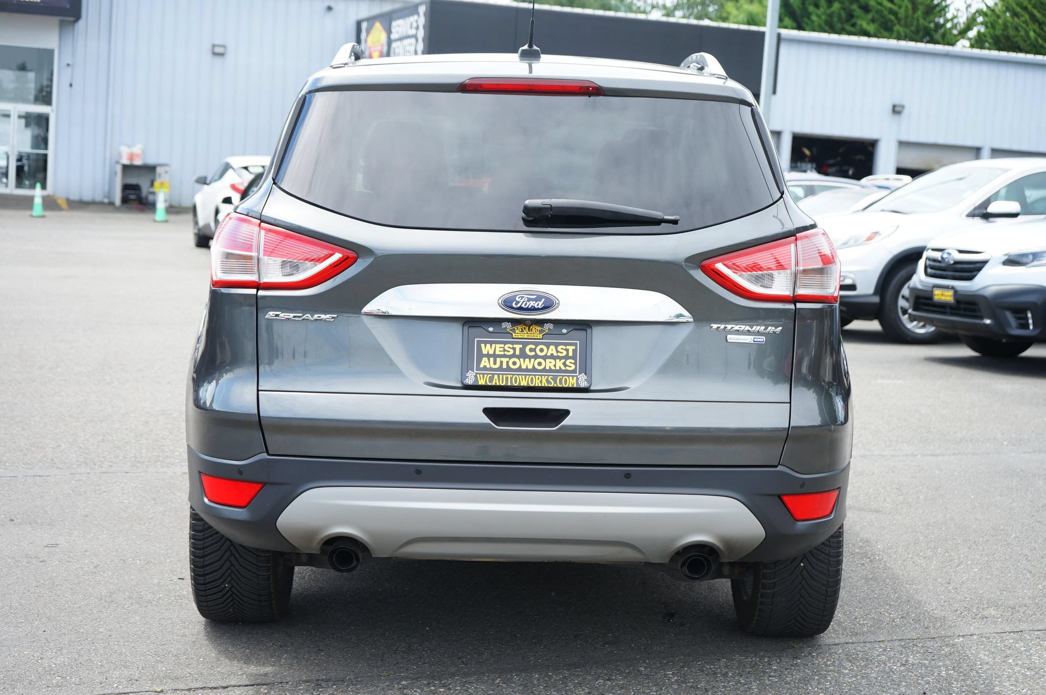 Used 2016 Ford Escape Titanium AWD/4WD image 4