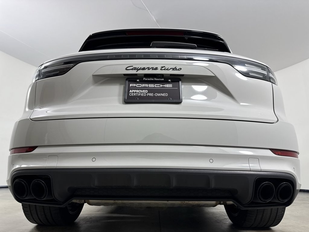 Certified 2023 Porsche Cayenne Turbo AWD/4WD image 19
