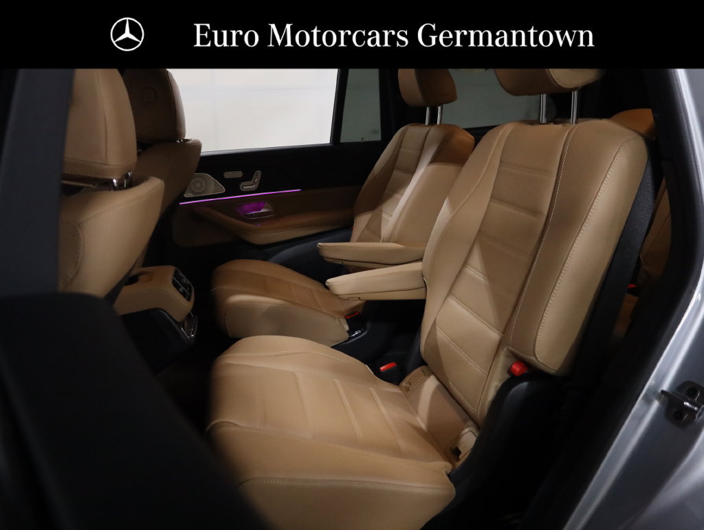 Used 2025 Mercedes-Benz GLS 450 4MATIC image 32