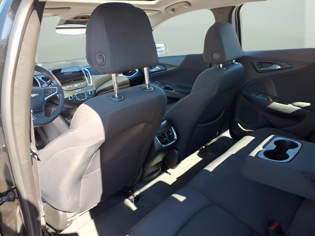 Used 2024 Chevrolet Malibu LT FWD image 27