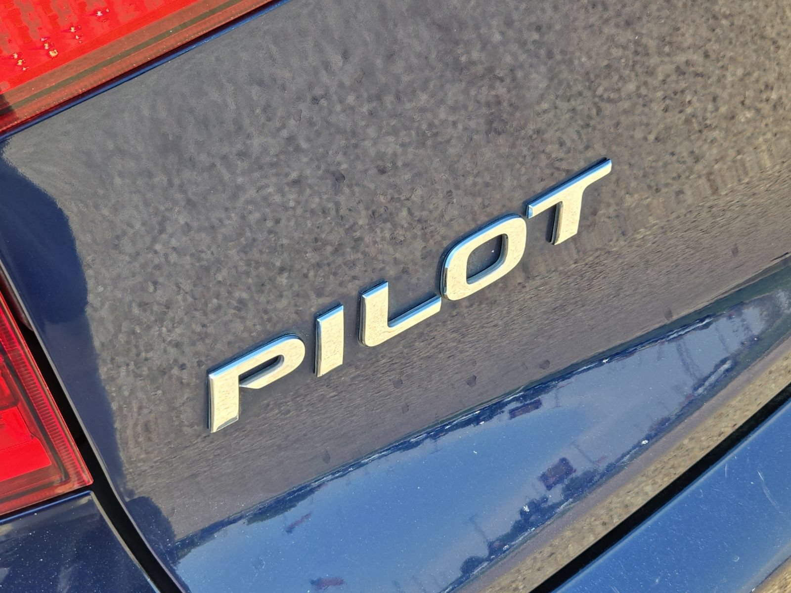 Used 2017 Honda Pilot EX image 11