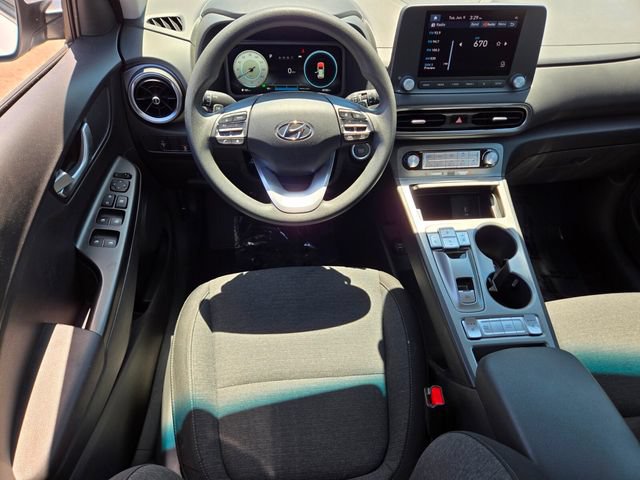 Used 2023 Hyundai Kona SE FWD image 15