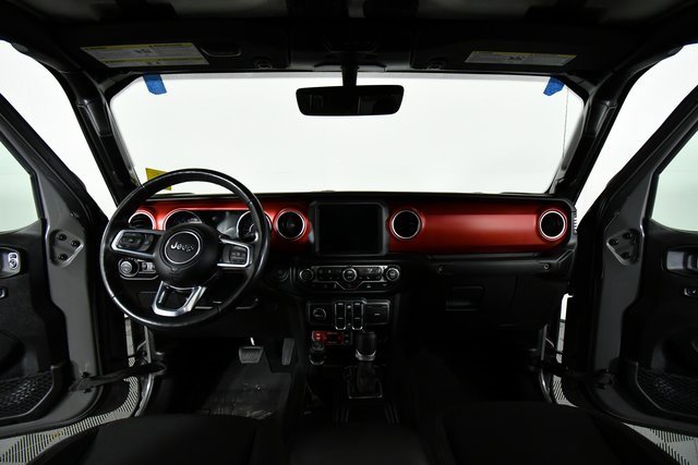 Used 2022 Jeep Gladiator Rubicon w/ Cold Weather Group image 18