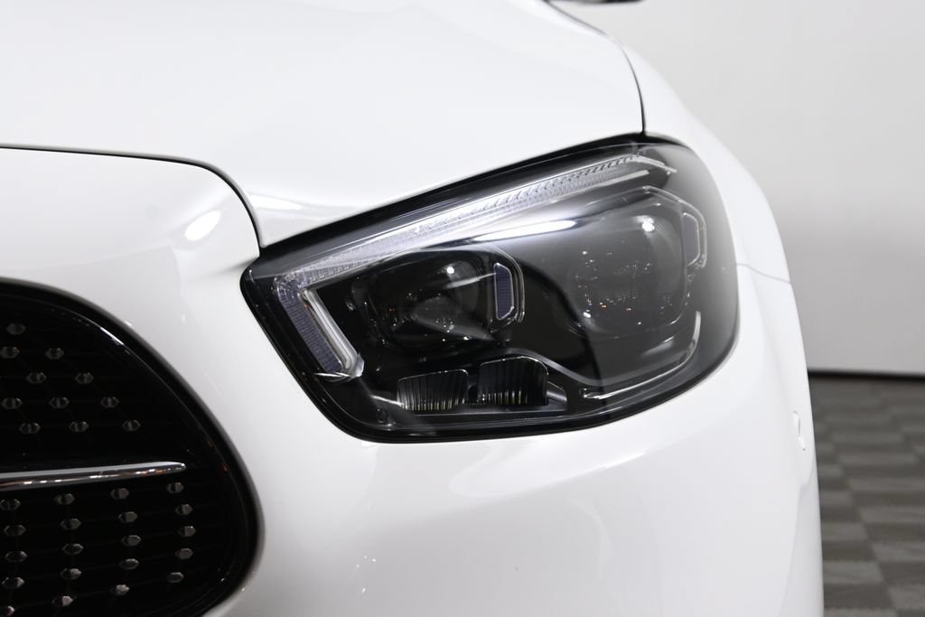 Certified 2022 Mercedes-Benz E 350 4MATIC Sedan image 11