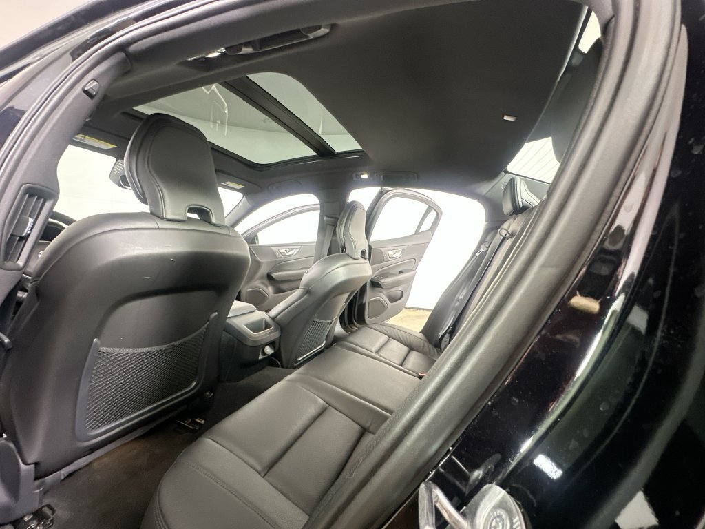 Used 2023 Volvo S60 B5 Plus FWD image 15