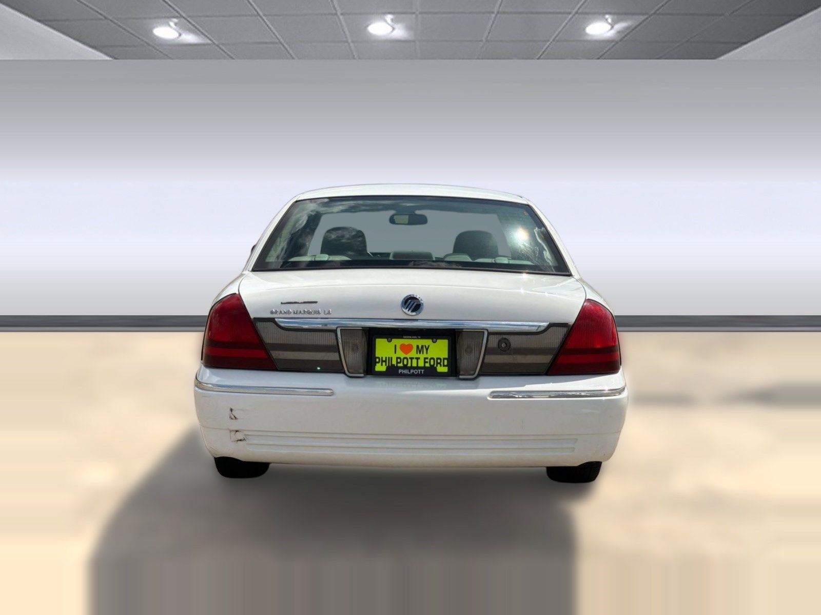 Used 2010 Mercury Grand Marquis LS RWD image 9