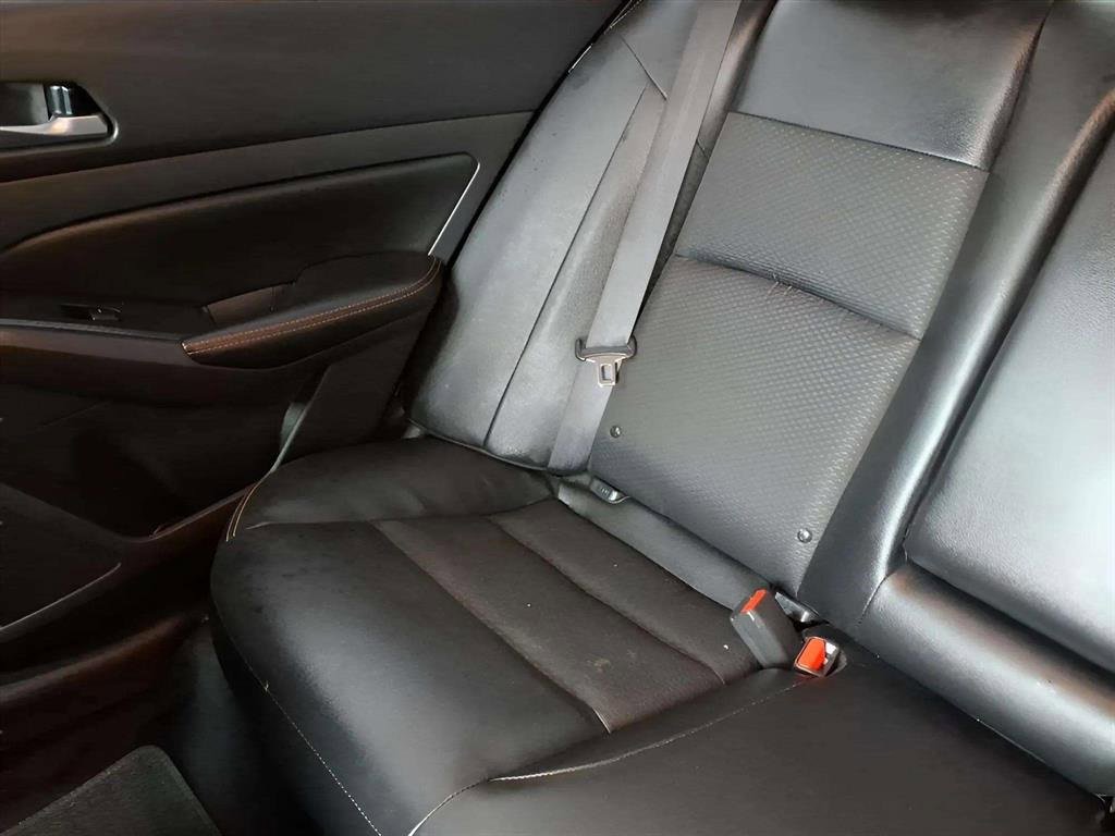 Used 2021 Nissan Altima 2.5 SR image 16