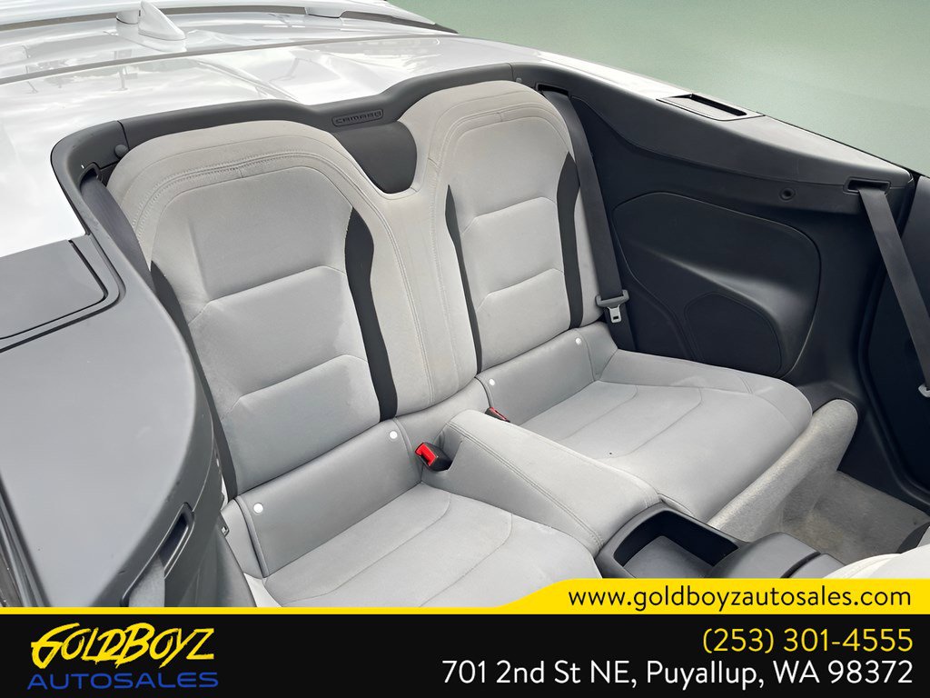 Used 2022 Chevrolet Camaro LT RWD image 25