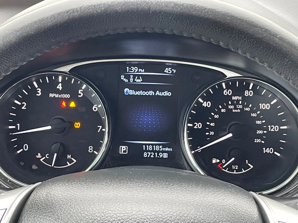 Used 2015 Nissan Rogue SL image 24