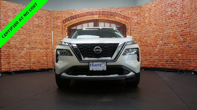 Used 2022 Nissan Rogue Platinum w/ Head-Up Display Package image 2
