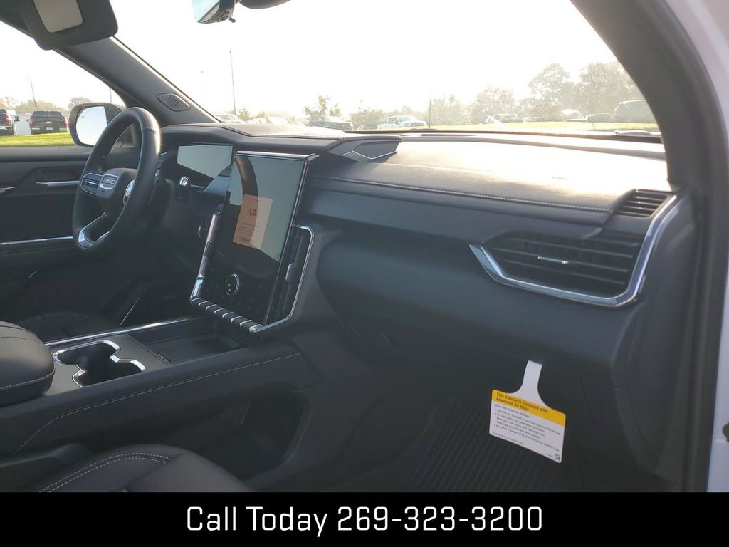 New 2026 GMC Acadia Elevation w/ Black Edition image 31