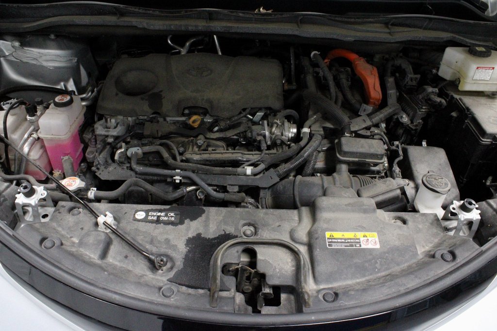 Used 2022 Toyota Sienna XSE image 18