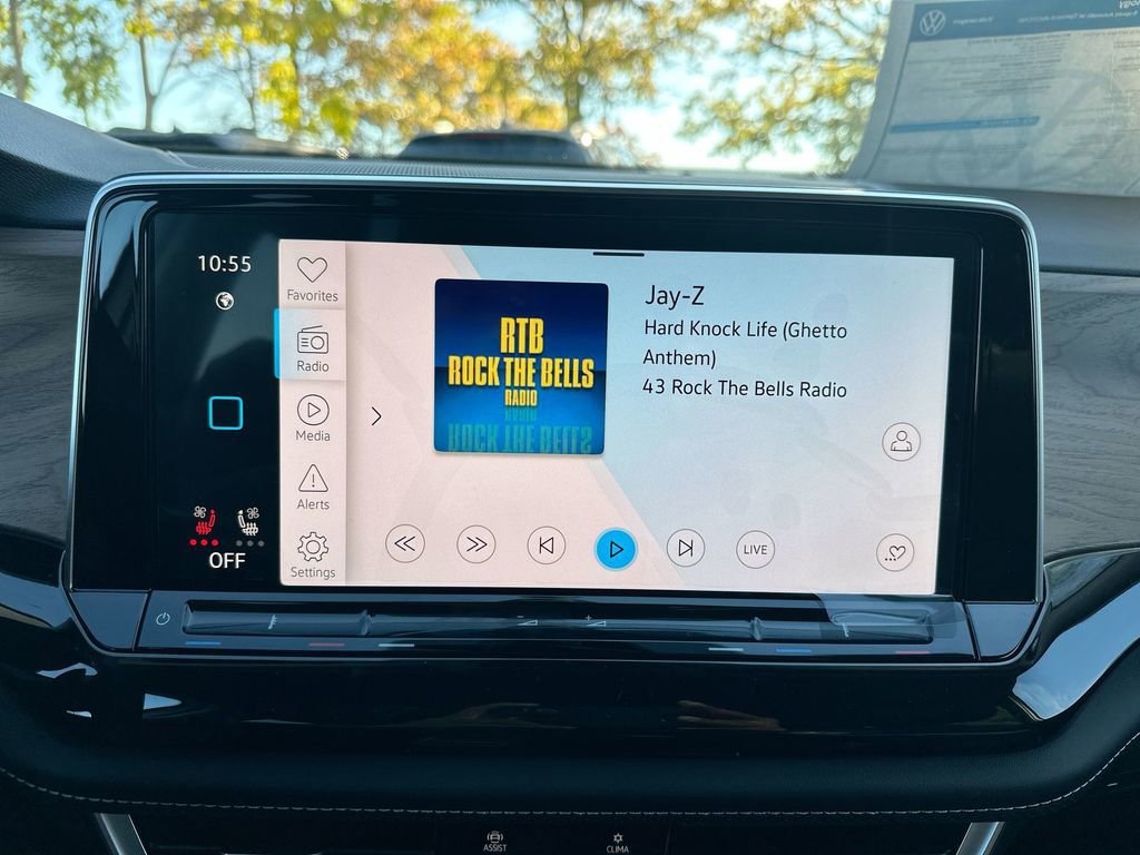 New 2026 Volkswagen Atlas SE image 42