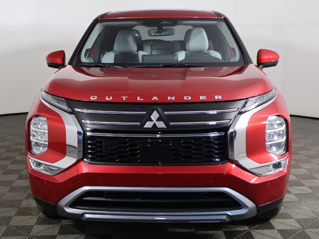 New 2025 Mitsubishi Outlander SE image 14