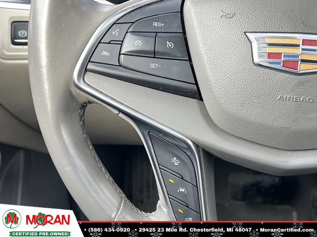 Used 2018 Cadillac XT5 Luxury w/ Driver Awareness Package image 26
