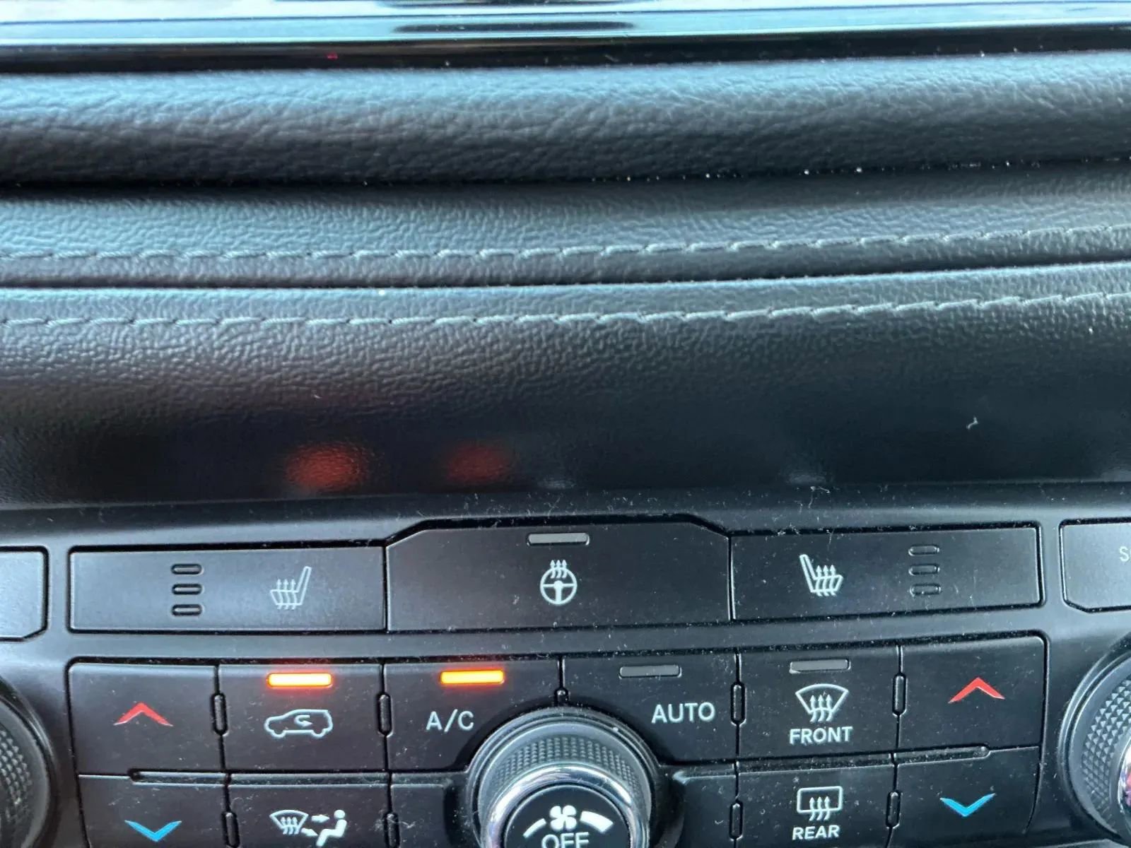 Used 2021 Dodge Durango GT image 32