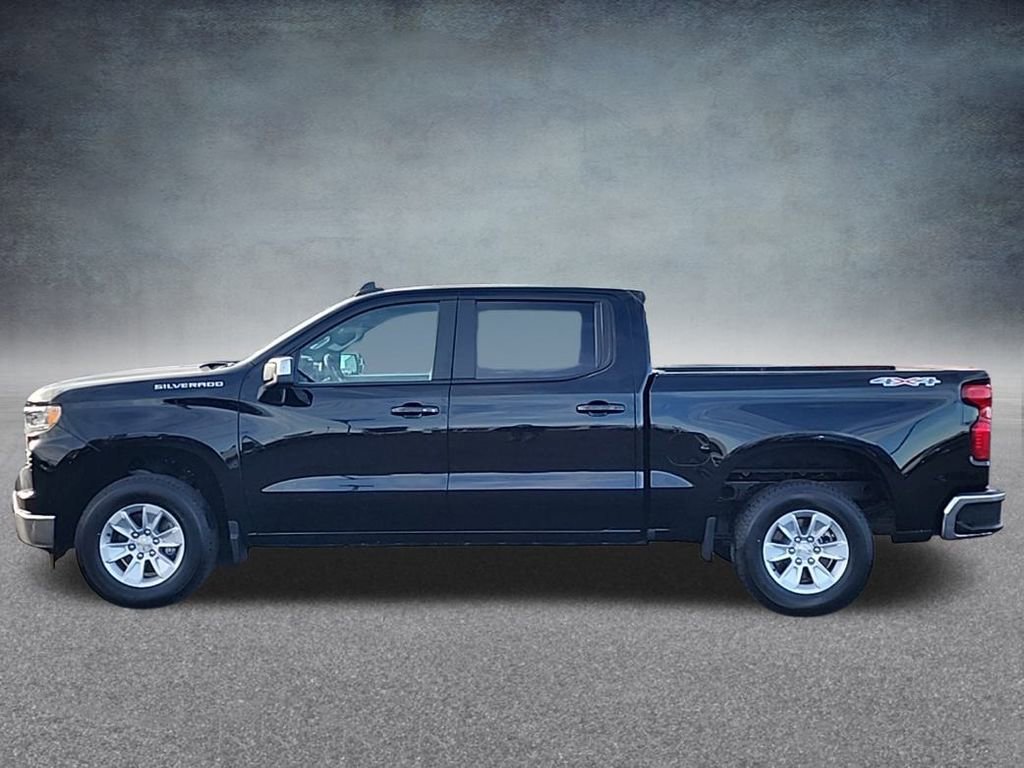 Used 2025 Chevrolet Silverado 1500 LT image 10